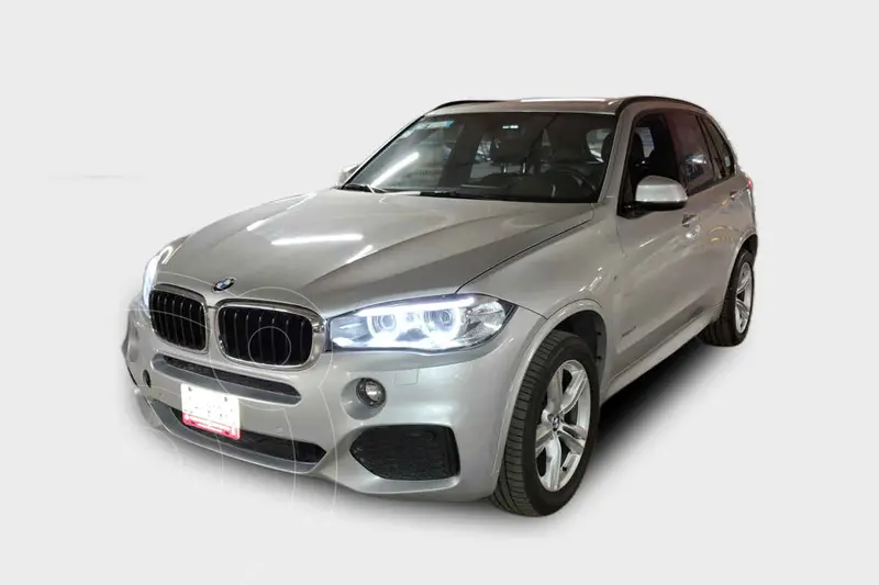 Foto BMW X5 xDrive35iA M Sport usado (2017) color Plata precio $514,000