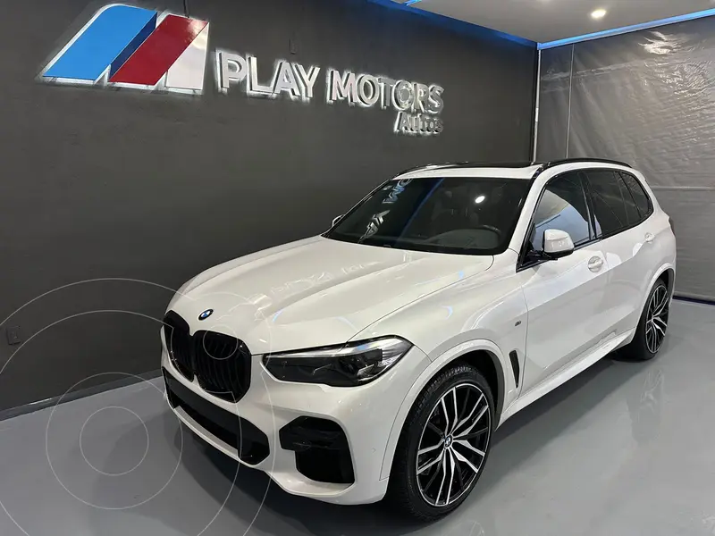 Foto BMW X5 M50i usado (2022) color Blanco precio $1,069,000