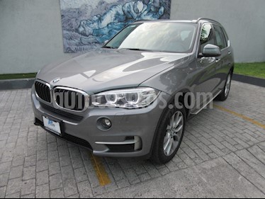 foto BMW X5 xDrive 35ia usado (2018) color Gris precio $799,000