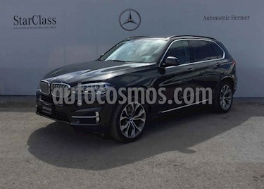 BMW X5 5p xDrive 50i Excellence V8/4.4/T Aut usado (2017) color Gris precio $896,900