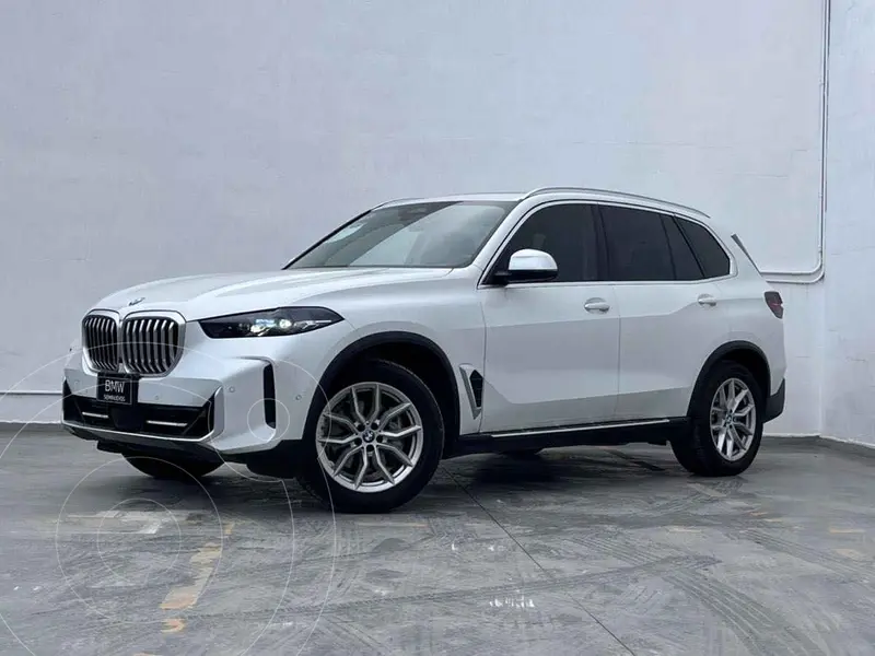 Foto BMW X5 xDrive40i usado (2025) color Blanco precio $1,199,000