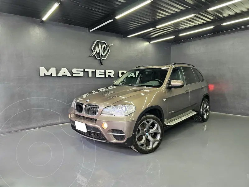 Foto BMW X5 xDrive 35ia Premium usado (2013) color caf precio $259,000