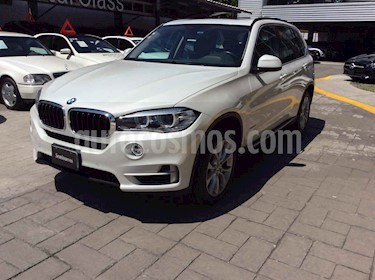 Foto BMW X5 xDrive35iA usado (2016) color Blanco precio $520,000