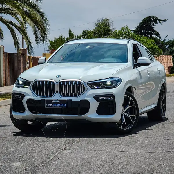 Foto BMW X6 M 3.0L usado (2021) color Blanco Alpine precio $69.900.000