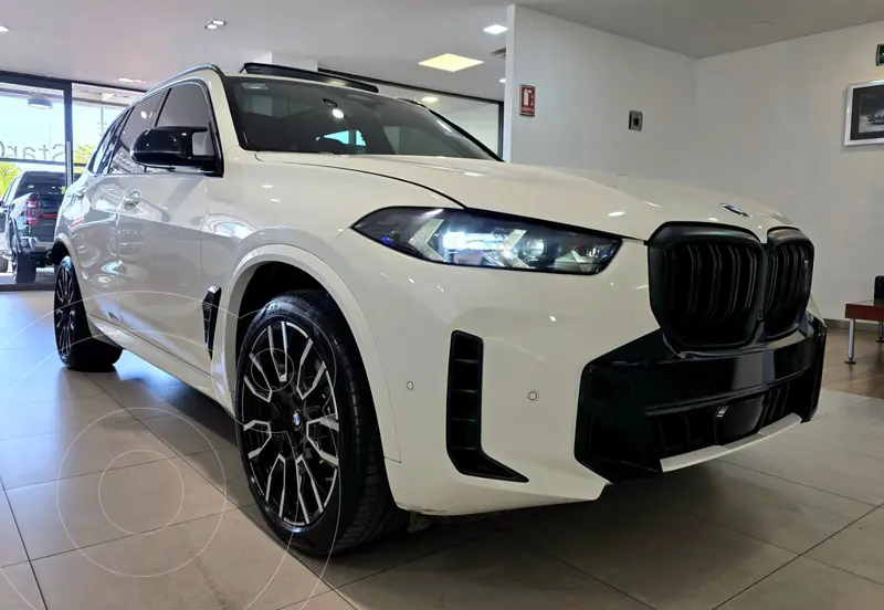 Foto BMW X6 M60i usado (2024) color Blanco Alpine precio $1,350,000