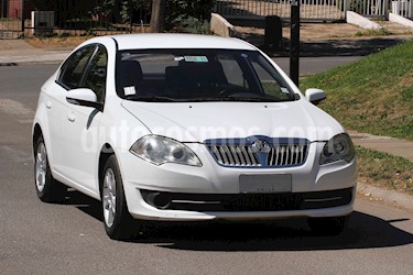 Foto Brilliance FSV 1.5L Comfortable usado (2014) color Blanco precio $3.900.000