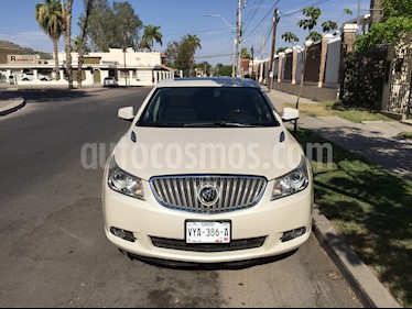 Buick LaCrosse 3.6L Paq C usado (2011) color Blanco Diamante precio $195,000