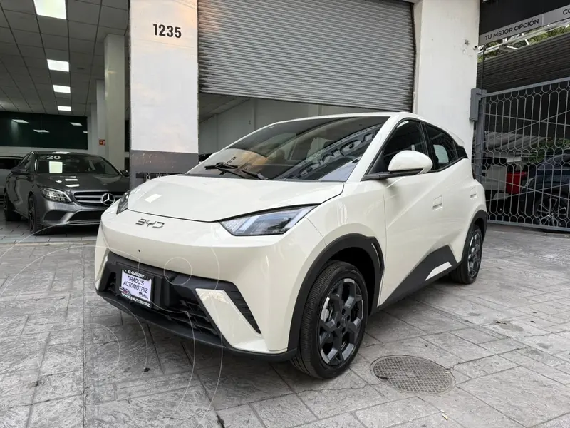 Foto BYD Dolphin Mini 380km usado (2026) color Blanco precio $368,000
