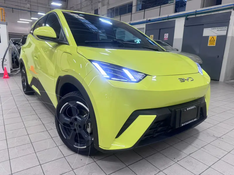 Foto BYD Dolphin Mini 380km usado (2025) color Verde precio $329,900
