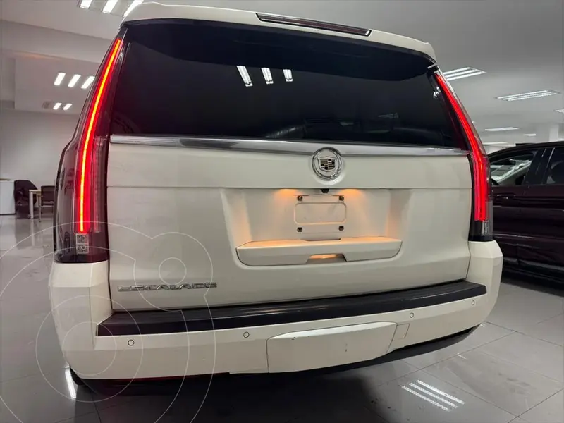 cadillac escalade-esv