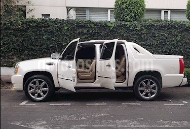 Cadillac Escalade EXT 6.0L V8 Paq Q usado (2009) color Blanco precio $305,000