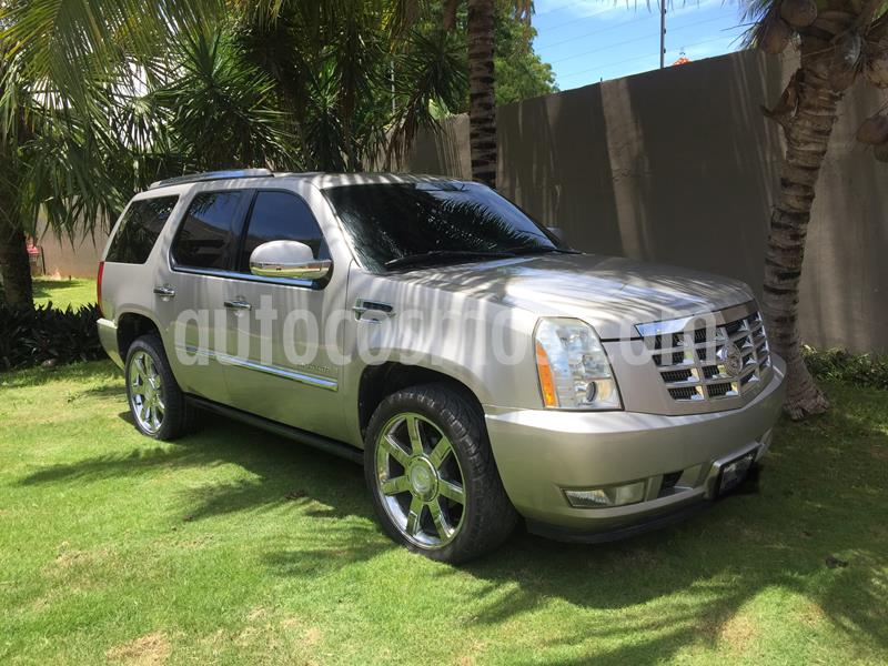 Cadillac Escalade Paq B 4x4 Lujo usado (2008) color Champagne precio $220,000