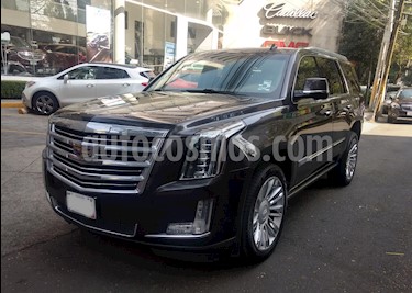 Cadillac Escalade SUV Platinum usado (2016) color Gris precio $840,000