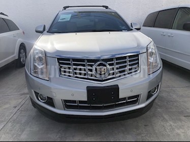 Foto venta Auto Seminuevo Cadillac SRX FWD PAQ B (2015) color Plata precio $375,000