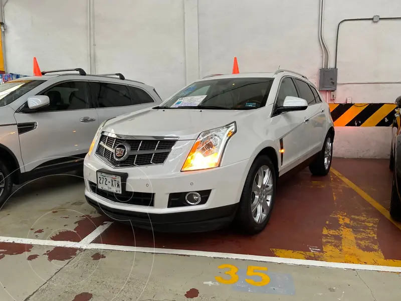 Foto Cadillac SRX B usado (2011) color Blanco financiado en mensualidades(enganche $60,500 mensualidades desde $8,750)