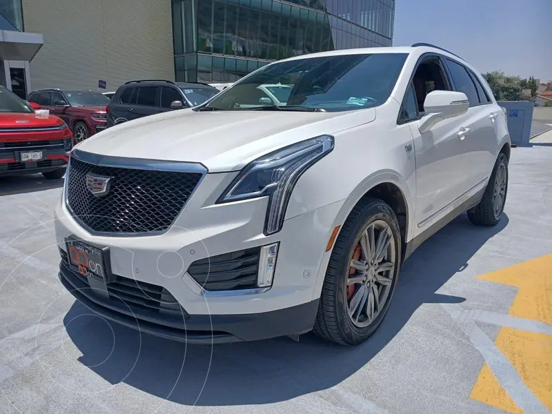 Foto Cadillac XT5 Sport usado (2022) color Blanco precio $495,000
