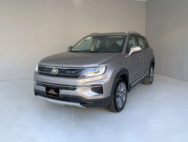 Foto Changan CS35 Plus 1.6L usado (2023) color Gris precio $299,000