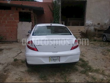 Foto venta carro usado Chery Orinoco 1.8L (2017) color Blanco precio BoF4.500