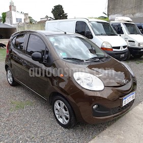 Foto Chery QQ - usado (2017) color Marron precio $420.000