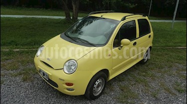 Foto venta Auto usado Chery QQ Confort (2011) color Amarillo precio $145.000