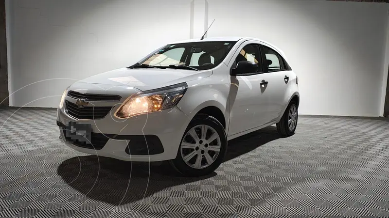 Foto Chevrolet Agile LS usado (2015) color Blanco Summit precio $14.210.000