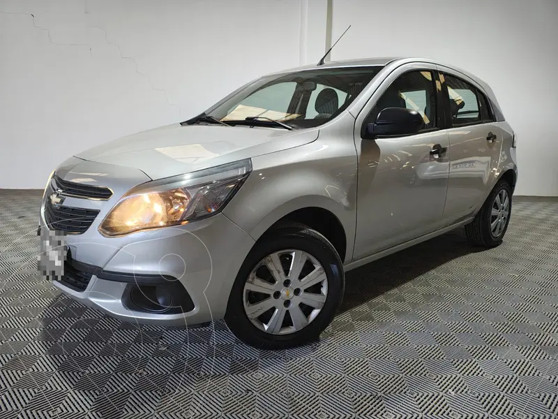 Foto Chevrolet Agile LS usado (2016) color Plata Switchblade precio $14.994.000