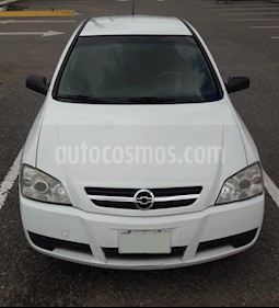 Foto venta Auto Seminuevo Chevrolet Astra 4P 2.0L Basico B (2006) color Blanco precio $42,000