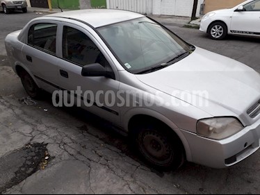 Foto Chevrolet Astra 5P 2.0L Basico B usado (2005) color Plata precio $50,000