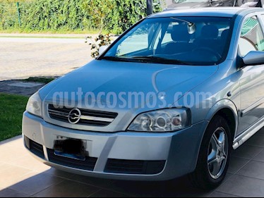 Foto venta Auto usado Chevrolet Astra 5P 2.4L Comfort D (2006) color Gris Plata precio $57,500