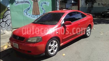 Chevrolet Astra Coupe Auto. usado (2002) color Rojo precio u$s1.800