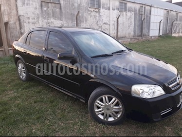 foto Chevrolet Astra GLS 2.0 4P TD usado (2007) color Negro precio $207.000