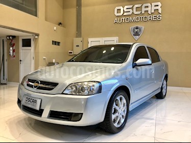 foto Chevrolet Astra GLS 2.0 4P usado (2011) color Plata Polaris precio $279.000