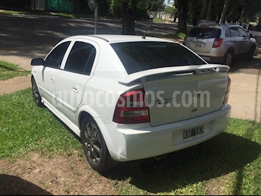 Foto venta Auto usado Chevrolet Astra GLS 2.0 4P (2011) color Blanco precio $186.000