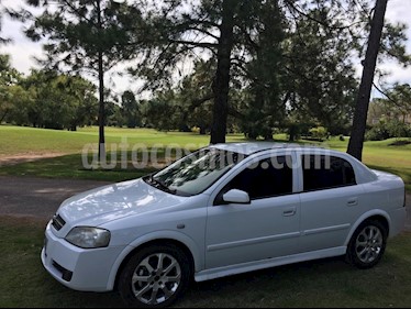 foto Chevrolet Astra GLS 2.0 4P usado (2009) color Blanco precio $189.000