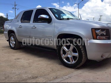 Chevrolet Avalanche 4x4 LT usado (2013) color Plata precio $295,000