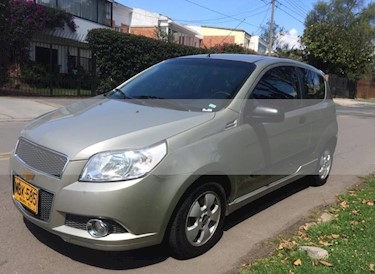foto Chevrolet Aveo Emotion 5P 1.6L Ac usado (2012) color Bronce precio $19.900.000
