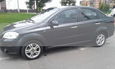foto Chevrolet Aveo Emotion 5P 1.6L Full usado (2011) color Gris precio $23.000.000