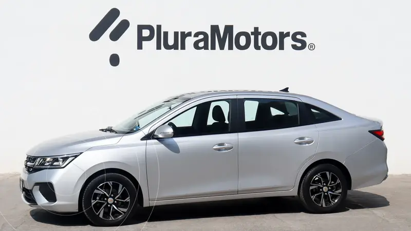 Foto Chevrolet Aveo HB LT Plus usado (2024) color plateado precio $269,000