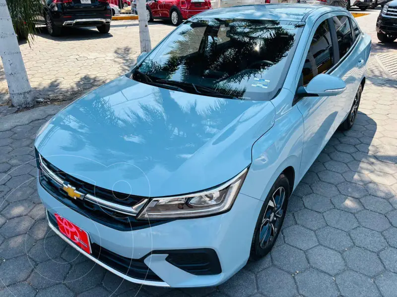 Foto Chevrolet Aveo HB LT Plus usado (2024) color Azul financiado en mensualidades(enganche $71,756 mensualidades desde $6,374)