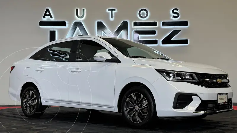 Foto Chevrolet Aveo HB LT Plus usado (2025) color Blanco financiado en mensualidades(enganche $63,580 mensualidades desde $6,810)