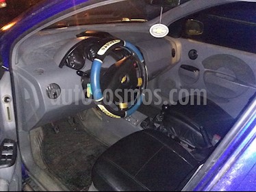 Foto venta carro usado Chevrolet Aveo 1.6L 5P (2005) color Azul precio u$s1.700