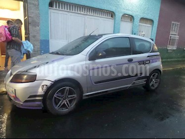 Foto Chevrolet Aveo 3P 1.6 AA Mec usado (2006) color Plata precio u$s2.350