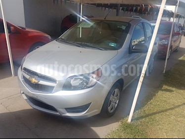 Foto venta Auto Seminuevo Chevrolet Aveo LS Aut (2017) color Plata precio $158,000