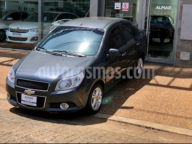 foto Chevrolet Aveo LT Aut usado (2013) color Gris Oscuro precio $235.000