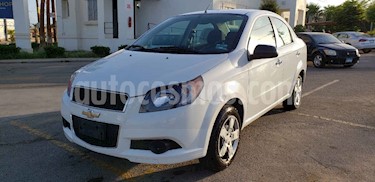 foto Chevrolet Aveo LT Aut usado (2017) color Blanco precio $114,900
