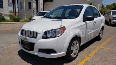 foto Chevrolet Aveo LT Aut usado (2017) color Blanco precio $123,900
