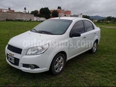 foto Chevrolet Aveo LT usado (2012) color Blanco precio $193.000