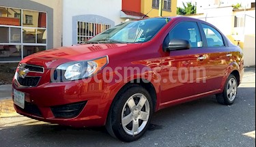foto Chevrolet Aveo LT usado (2018) color Rojo Tinto precio $132,500
