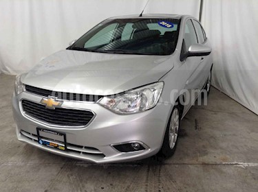 Foto Chevrolet Aveo LTZ Aut usado (2018) color Plata precio $166,900
