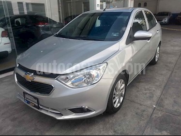 Foto Chevrolet Aveo LTZ Aut usado (2018) color Plata precio $166,900